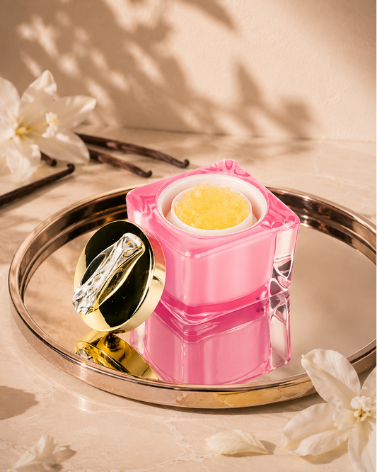 Alshaheen Perfumes Khamriya Musk and Vanilla Jar Close-Up