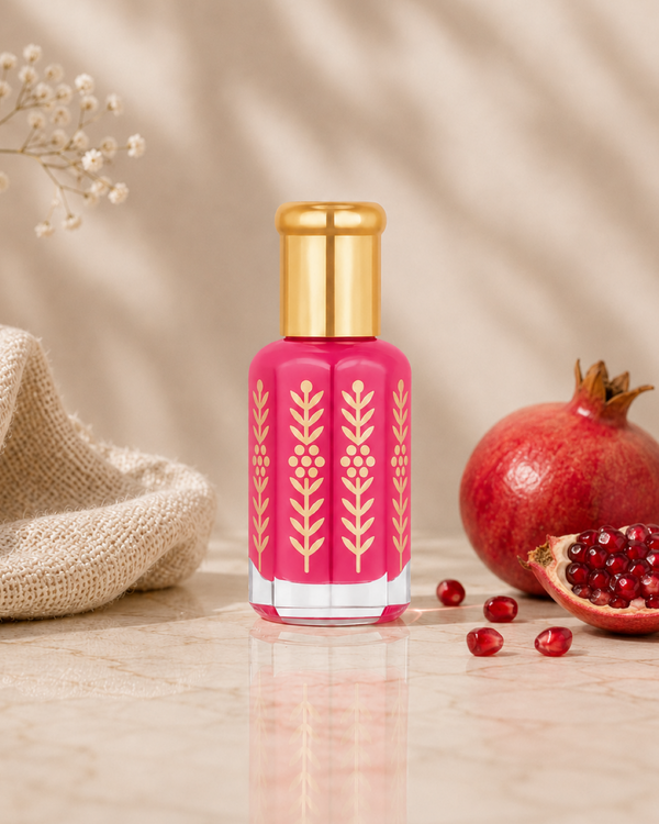 Alshaheen Perfumes Pomegranate Musk Essential Oil Bottle Close-Up